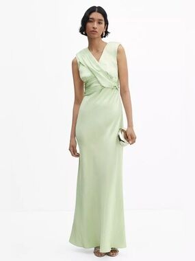 Elegant Sleeveless Mint Green Satin Gown